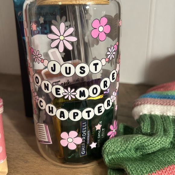 🌶️SPICY Blind date with a book Sports Romance gift Box. Ready to gift! - Picture 5 of 8